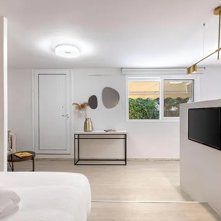 Seaside Nestie By Blupine Apartment